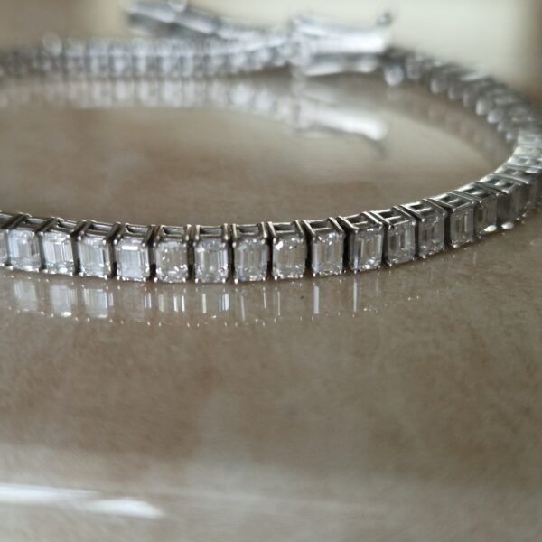 Amaya Signature Tennis Bracelet Emerald Cut Lab Diamond G/VS 4ct, 5ct, 7ct or 10ct - Image 5